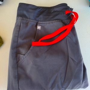 Figs Scrubs Charcoal Zamora scrub pants S/P